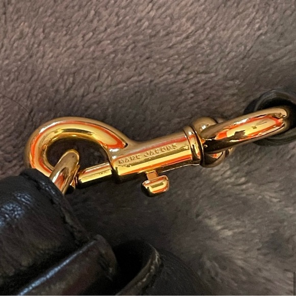 Marc Jacobs Magnetic Bag - Picture 11 of 14